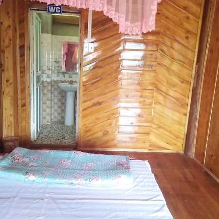Tran Xuan Homestay Ba Be Village חדר תמונה