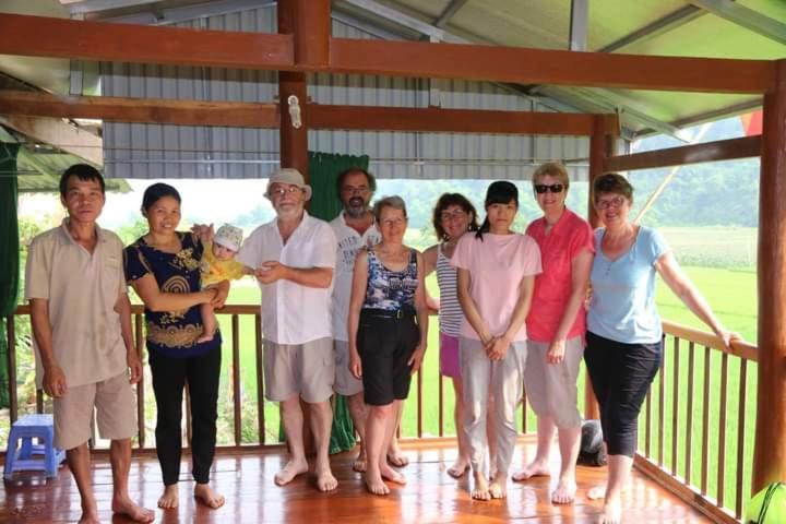 Tran Xuan Homestay Ba Be Village מראה חיצוני תמונה