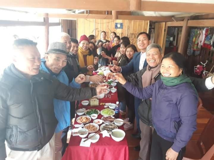Tran Xuan Homestay Ba Be Village מראה חיצוני תמונה