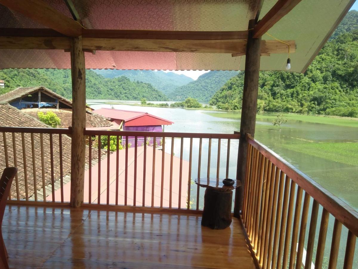 Tran Xuan Homestay Ba Be Village מראה חיצוני תמונה